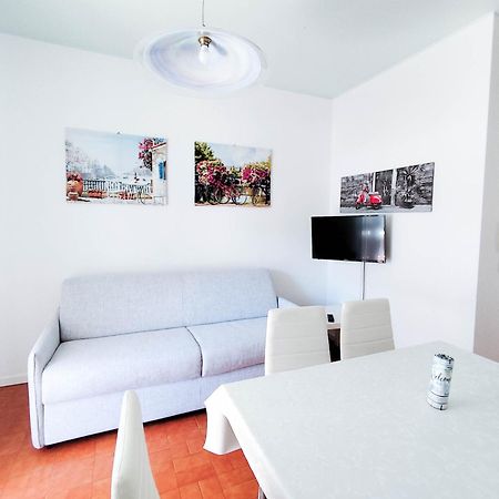 El Palmar Fronte Mare Apartment Lido di Jesolo Luaran gambar