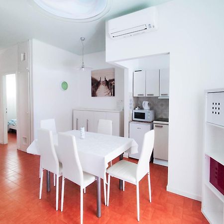 El Palmar Fronte Mare Apartment Lido di Jesolo Luaran gambar