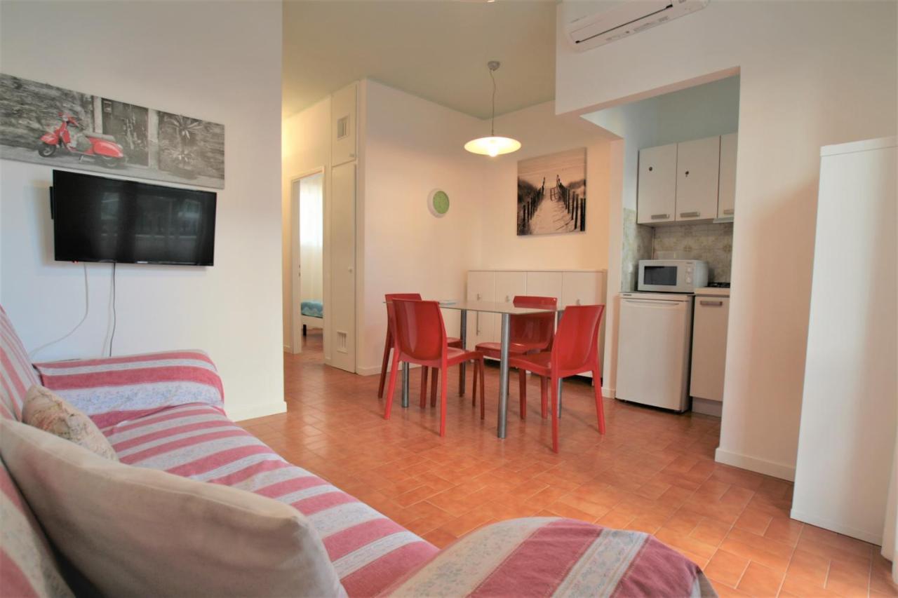 El Palmar Fronte Mare Apartment Lido di Jesolo Luaran gambar